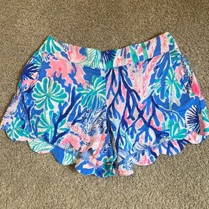 Lightweight scalloped Lilly Pulitzer shorts